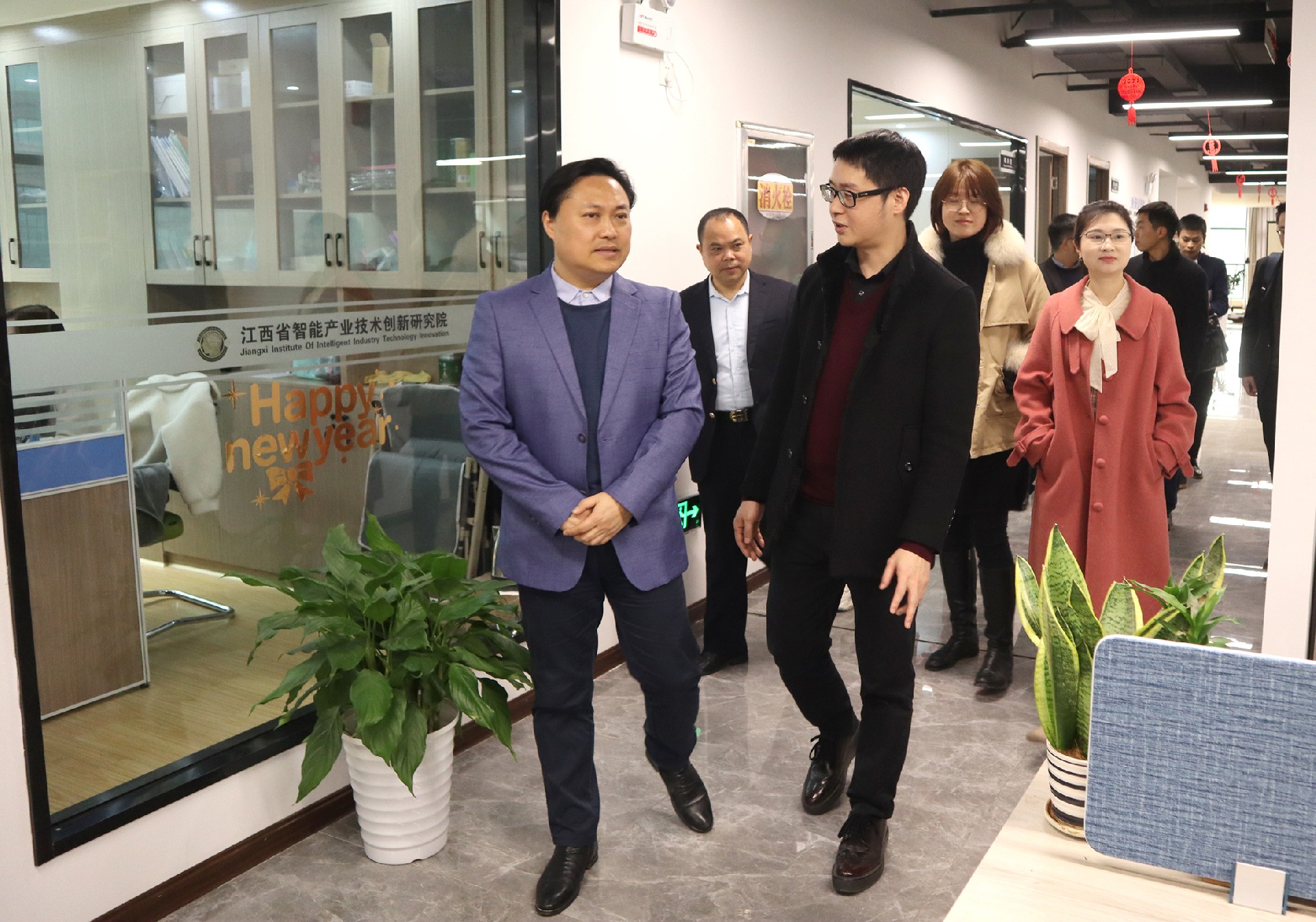 1656904878968571.jpg 1656904878968571.jpg